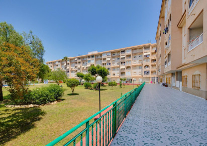 Reventa · Apartment · Torrevieja · Parque las naciones