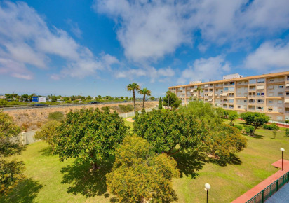 Reventa · Apartment · Torrevieja · Parque las naciones
