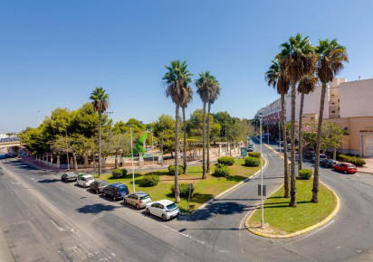 Reventa · Apartment · Torrevieja · Parque las naciones