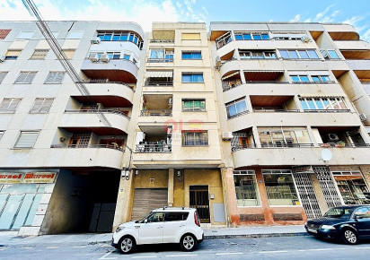 Reventa · Apartment · Torrevieja · Playa del Acequión