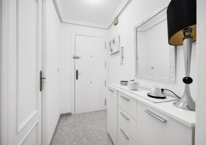 Reventa · Apartment · Torrevieja · Playa del cura