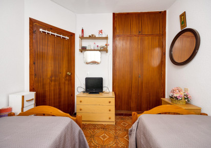 Reventa · Apartment · Torrevieja · Playa del cura