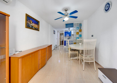 Reventa · Apartment · Torrevieja · Playa del cura