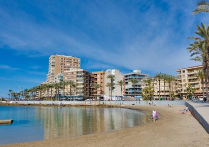 Reventa · Apartment · Torrevieja · Playa del cura