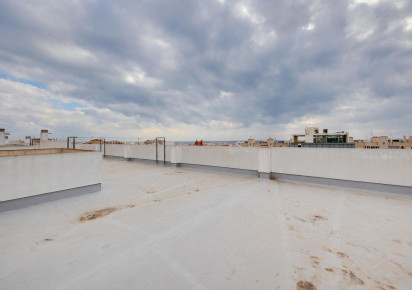 Reventa · Apartment · Torrevieja · Playa del Cura