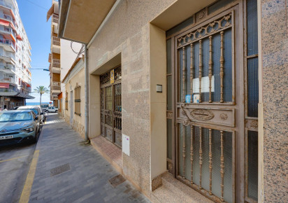 Reventa · Apartment · Torrevieja · Playa del Cura