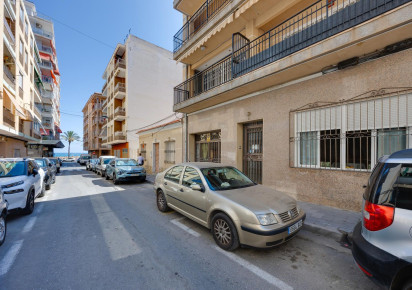 Reventa · Apartment · Torrevieja · Playa del Cura