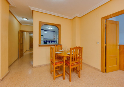 Reventa · Apartment · Torrevieja · Playa del cura