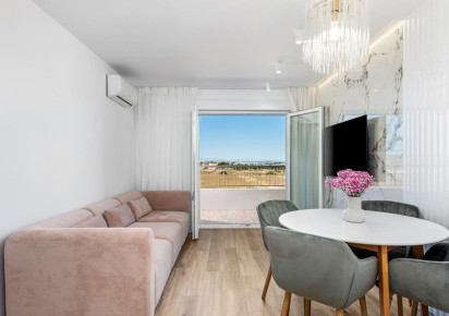 Reventa · Apartment · Torrevieja · Punta prima