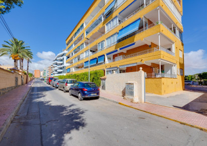 Reventa · Apartment · Torrevieja · Punta prima