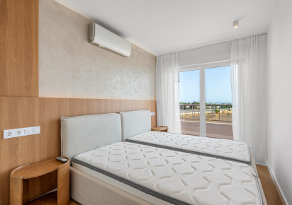 Reventa · Apartment · Torrevieja · Punta prima