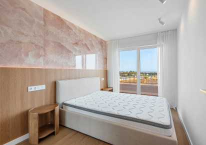Reventa · - APARTMENT · Torrevieja · Punta Prima