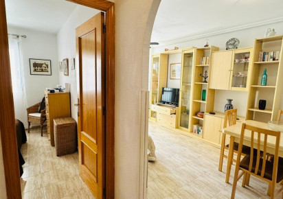 Reventa · Apartment · Torrevieja · Urbanización San Luis