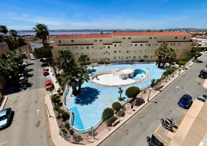 Reventa · Apartment · Torrevieja · Urbanización San Luis