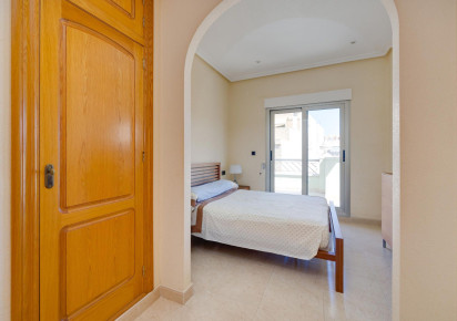 Reventa · Apartment · Torrevieja