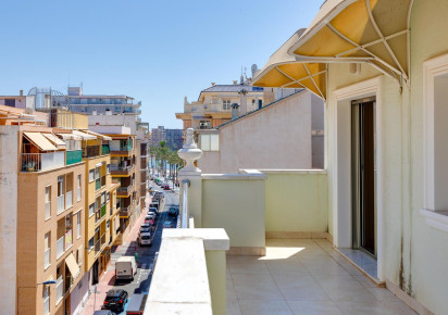 Reventa · Apartment · Torrevieja