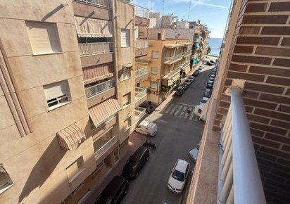 Reventa · Apartment · Torrevieja