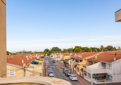 Reventa · Apartment · Torrevieja