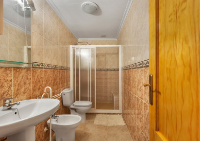 Reventa · Apartment · Torrevieja