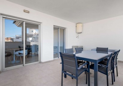 Reventa · Apartment · Villamartin