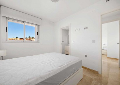 Reventa · Apartment · Villamartin