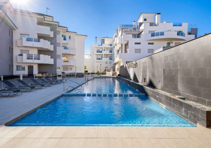 Reventa · Apartment · Villamartin