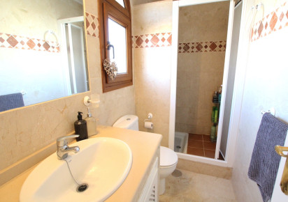 Reventa · Apartment · Villamartin