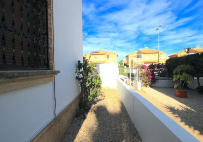 Reventa · Apartment · Villamartin