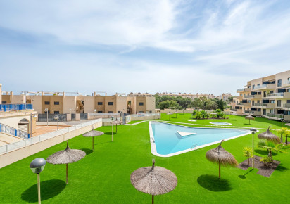Reventa · Apartments · Orihuela Costa · La Zenia