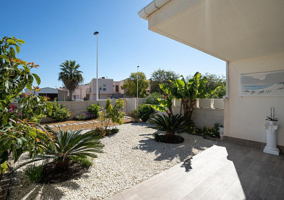 Reventa · Bungalow · Torrevieja · Carrefour area