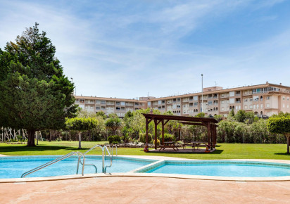 Reventa · Bungalows Planta Alta · Torrevieja · Parque de las Naciones