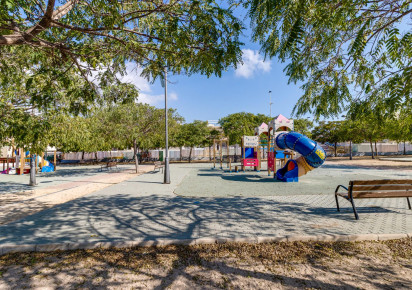 Reventa · Bungalows Planta Baja · Torrevieja · AGUAS NUEVAS