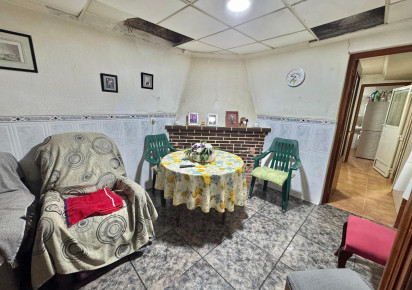 Reventa · Casa · Benejuzar