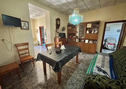 Reventa · Casa · Benejuzar