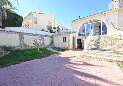 Reventa · Casa · Torrevieja · Los balcones