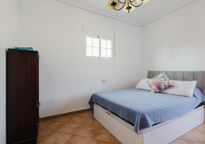 Reventa · Chalet · Algorfa · LO CRISPIN