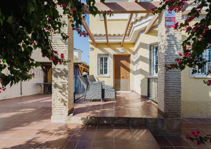 Reventa · Chalet · Algorfa · LO CRISPIN