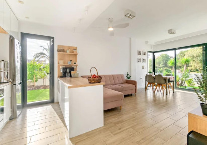 Reventa · Chalet · Orihuela Costa · La Zenia