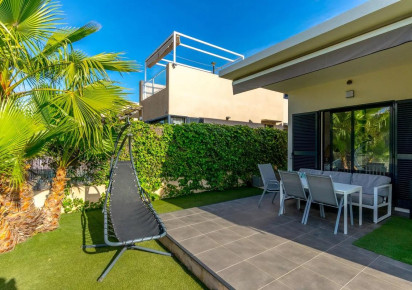 Reventa · Chalet · Orihuela Costa · La Zenia
