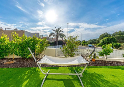 Reventa · Chalet · Orihuela Costa · La Zenia
