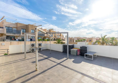 Reventa · Chalet · Orihuela Costa · La Zenia