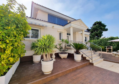 Reventa · Chalet · Torrevieja · La mata