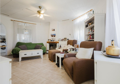 Reventa · Chalet · Torrevieja · LA SIESTA