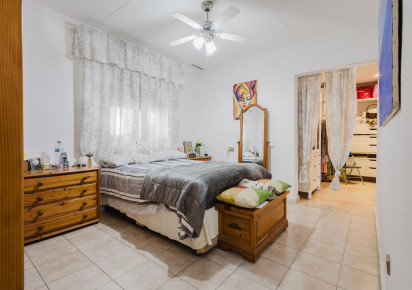 Reventa · Chalet · Torrevieja · LA SIESTA