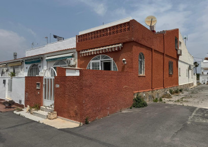 Reventa · Chalet · Torrevieja · URB SAN LUIS