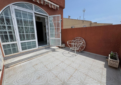 Reventa · Chalet · Torrevieja · URB SAN LUIS