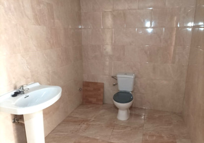 Reventa · - COMMERCIAL PREMISES · Torrevieja Centro · Torrevieja