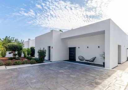 Reventa · detached house · Altea