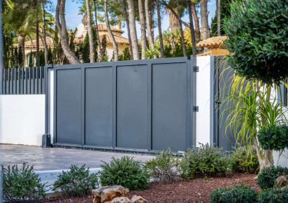 Reventa · detached house · Altea