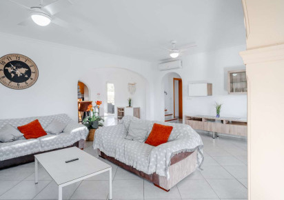 Reventa · detached house · Costeres